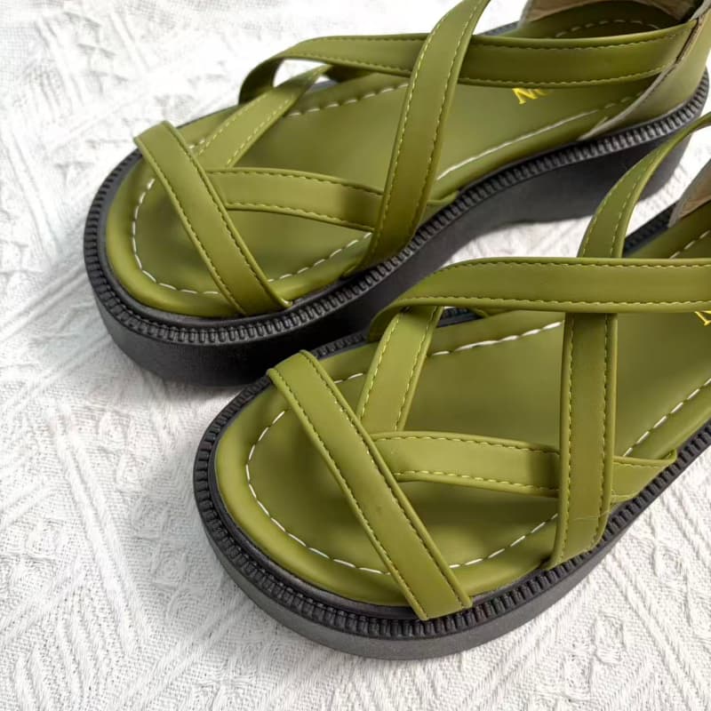 Evening Breeze Cross Strap Pla - Insole Memory Foam 评论和价格