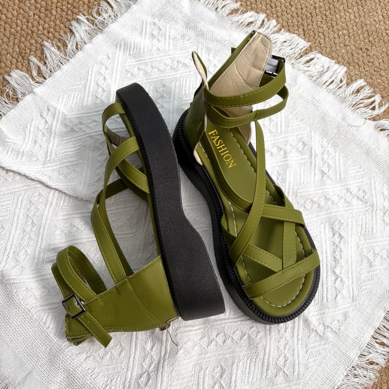 Evening Breeze Cross Strap Pla - Insole Memory Foam 评论和价格